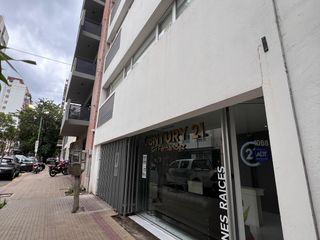 Oficina en  Venta en La Plata Cetro