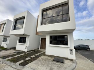 Foto 2 de CASAS A ESTRENAR EN PORTÓN DEL SOL - MANTA