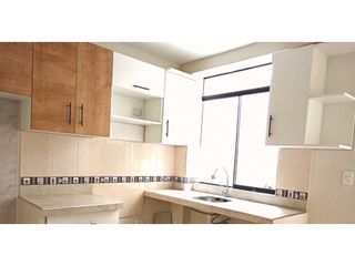 Foto 5 de VENDO CASA EN URB SAN ISIDRO - SOL Y LUZ