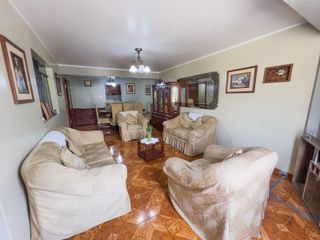Foto 6 de SE VENDE CASA COMERCIAL EN AVENIDA - CARABAYLLO