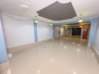 Foto 2 de SE VENDE CASA COMERCIAL EN AVENIDA - CARABAYLLO