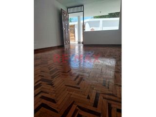 Casa en Venta en La Molina - Widok 2
