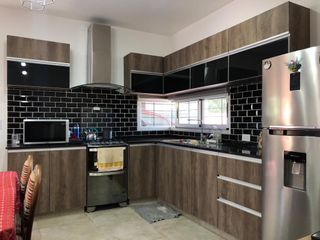 Casa Venta Tierra de sueños 3 Roldan pileta