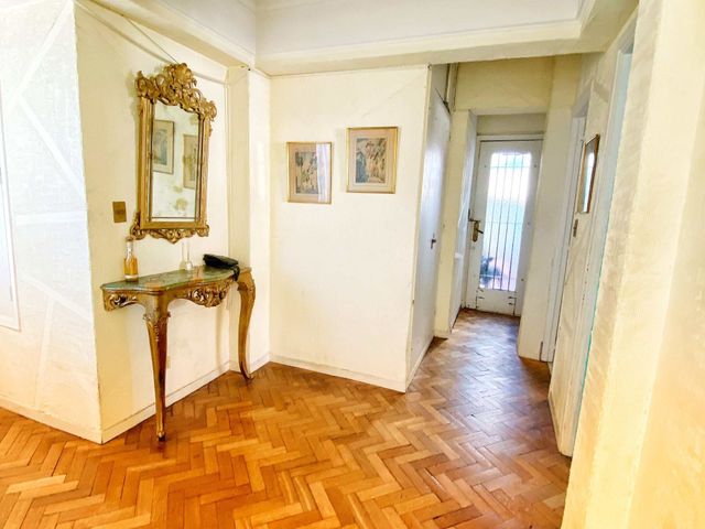 VENTA -  DEPARTAMENTO PISO-6 AMBIENTES - BELGRANO