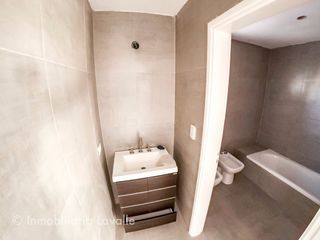 Foto 6 de Departamento en venta en Quilmes Centro