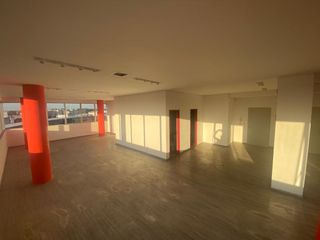 Oficina - Centro Comercial  Nordelta