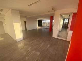 Oficina - Centro Comercial  Nordelta