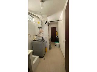 Foto 9 de VENTA APTO BARRIO SANTA MÓNICA