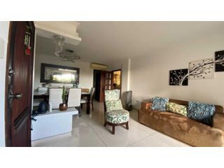 Foto 10 de VENTA APTO BARRIO SANTA MÓNICA