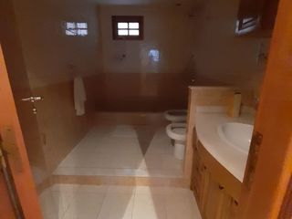 Foto 15 de Chalet en venta en Quilmes Oeste