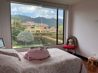 Casa Campestre En Exclusivo Conjunto Con Parcelación Amplia En Cota, Cundinamarca