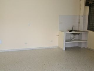 Foto 4 de local en arriendo en cantalejo. Cod A6762206