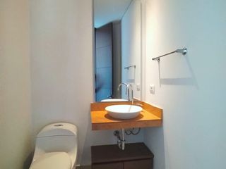Foto 4 de apartamento en arriendo en parque central bavaria. Cod A4677105