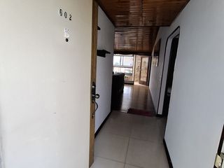 Foto 2 de apartamento en arriendo en alhambra. Cod A6897501