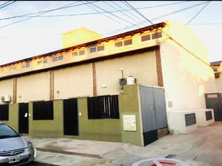 Foto 1 de Duplex en alquiler en Castelar Sur