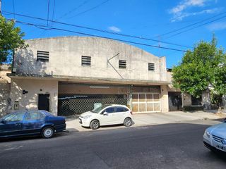 Venta - Terreno - Local – Deposito -Galpón - Garage - Floresta - Velez Sarsfield - Sobre Avenida
