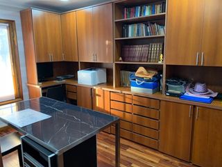 Foto 44 de Impecable Chalet 5 amb. Piscina-Jacuzzi-Parque-Quincho