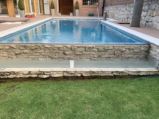 Foto 53 de Impecable Chalet 5 amb. Piscina-Jacuzzi-Parque-Quincho