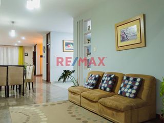 Foto 6 de Venta Casa 3 Pisos Urb. Soliluz