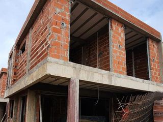 PH Tipo Casa 4 Ambientes a Estrenar -Castelar Sur
