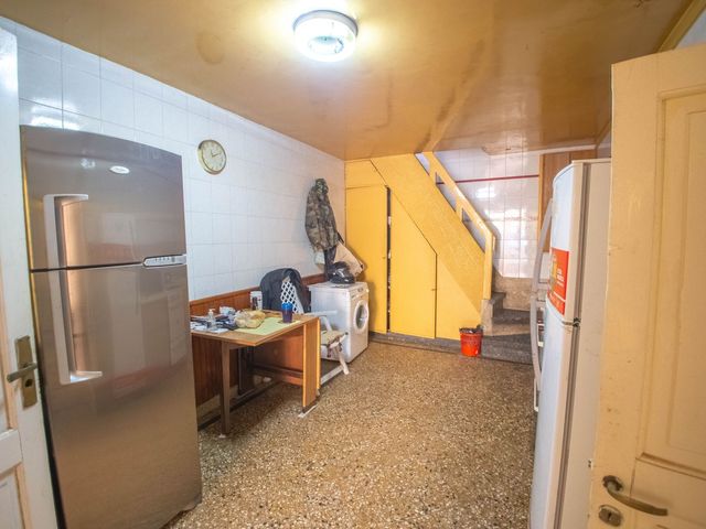 Casa 4 amb a refaccionar Villa Lugano