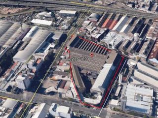 Establecimiento industrial. Sup. 13.000 m2 totales. en CABA. Excelente ubicación