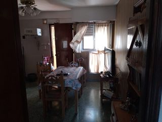 Departamento en venta - 2 Dormitorios 1 Baño - Cochera - 47Mts2 - Mar de Ajó