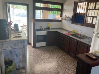 Foto 2 de VENTA DE CASA EN Lobos