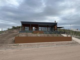 Foto 1 de VENTA DE CASA EN Potrero de los Funes
