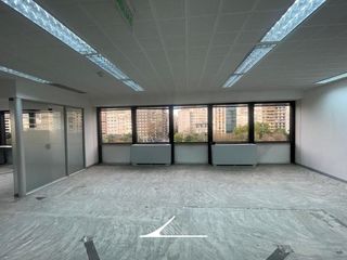 Oficina en Recoleta - 316 m² - 2 cocheras - Cerrito al 1200
