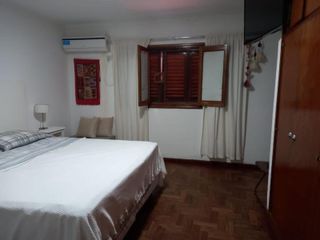 Foto 4 de Importante casa de 3 dormitorios (principal en suite), piscina, 200 m2 cubiertos/800 m2 de terreno.
