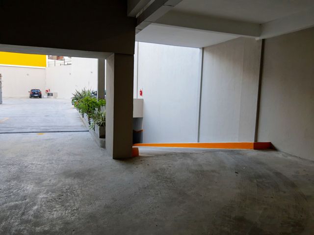 VENTA COCHERA HOSPITAL ITALIANO PARQUE CENTENARIO