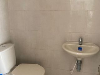 Foto 8 de local en arriendo en calle 80. Cod A935737
