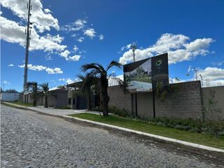 Terreno Venta en Urbanización Exclusiva en Puembo / 650 m²