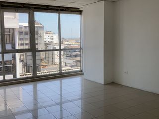 Alquiler de amplia oficina - Edificio Torres La Merced  centro de Guayaquil