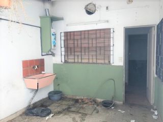Casa  en Venta Caba / Buenos Aires (A141 3637)