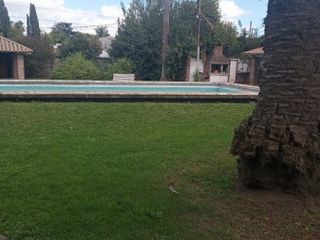 VENTA, Fraccion con 3 lotes y 2 Casas  Cno Gral Belgrano entre 510 y 511 con entrada en calle 19
