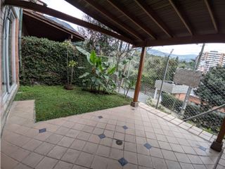 Casa en Arriendo en Envigado Sector Bosque el Chuscal