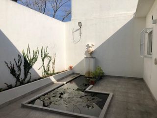 Foto 25 de Casa en venta en Quilmes Oeste