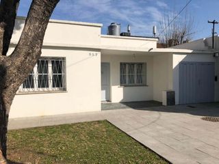 Foto 2 de Casa en venta en Quilmes Oeste