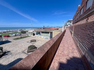Foto 19 de Excelente Triplex Con Vista Al Mar