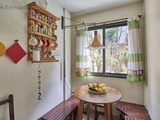 Casa en venta cuatro ambientes - Coghlan  Conde y Nuñez