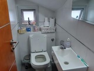 Casa en venta - 4 dormitorios 2 baños - Cochera - 300mts2 - Manuel B. Gonnet, La Plata