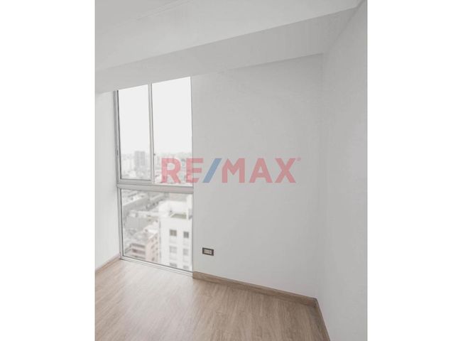 Departamento en Venta en Breña - Więcej