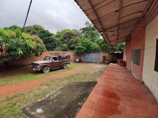 Foto 8 de parqueadero en venta en la parada. Cod V24342
