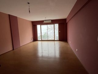 EXCELENTE MONO AMBIENTE CON BALCÓN - ABASTO