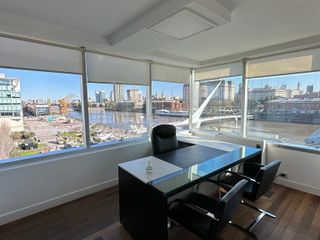 Oficina en alquiler - Puerto Madero - 200 m2 - Excelentes vistas al dique y puente de la mujer