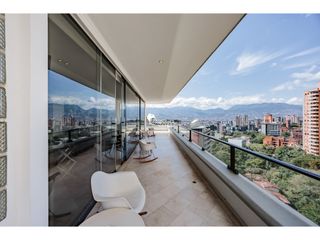Venta apartamento El Poblado, Medellin sector provenza.