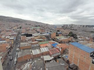 APARTAMENTO en ARRIENDO en Bogotá CANDELARIA