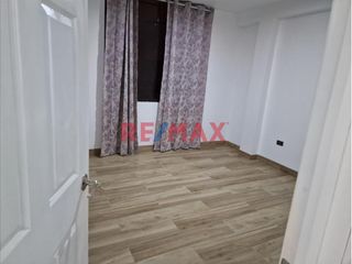 Foto 11 de 📍 Casa En Venta Con 2 Departamentos Independientes – Huaral (Flor De Huaquilla)